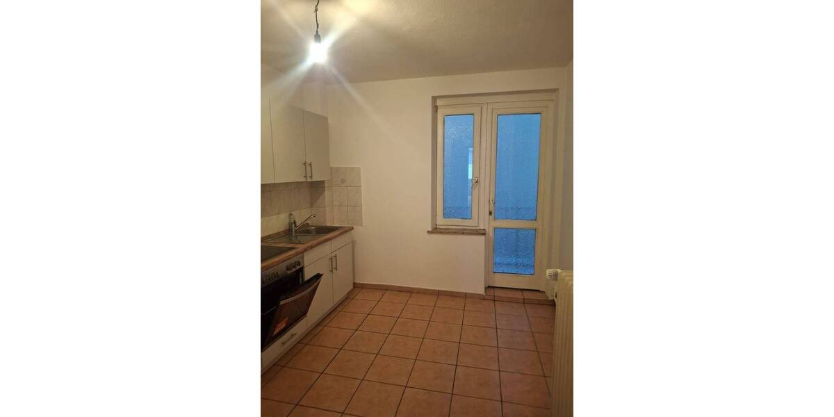 Etagenwohnung Bremerhaven Mitte - 3 Zimmer, 65 m&sup2;, 600&euro; | Angebot:26657017