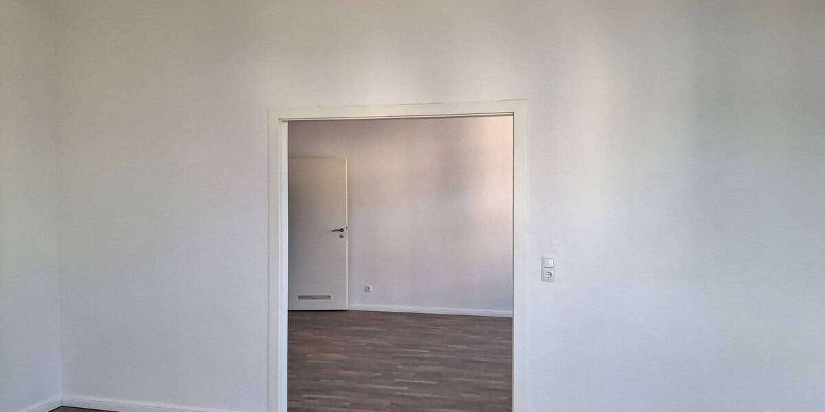 Etagenwohnung Bremerhaven Mitte - 3 Zimmer, 100 m&sup2;, 700&euro; | Angebot:26657016