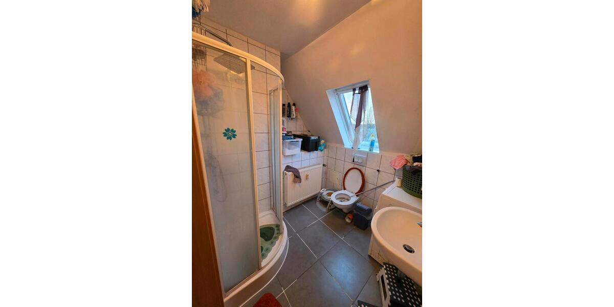 Dachgeschoßwohnung Nordenham - 3 Zimmer, 78 m&sup2;, 975&euro; | Angebot:26227784