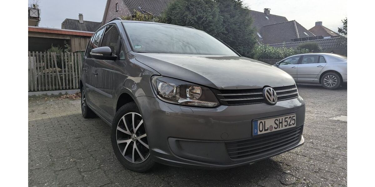 VW Touran 320.407 km 5.000 &euro; Nordenham 26954