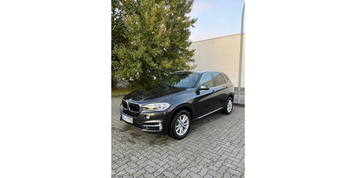 BMW X5 281.000 km 13.700 &euro; Bremerhaven 27578