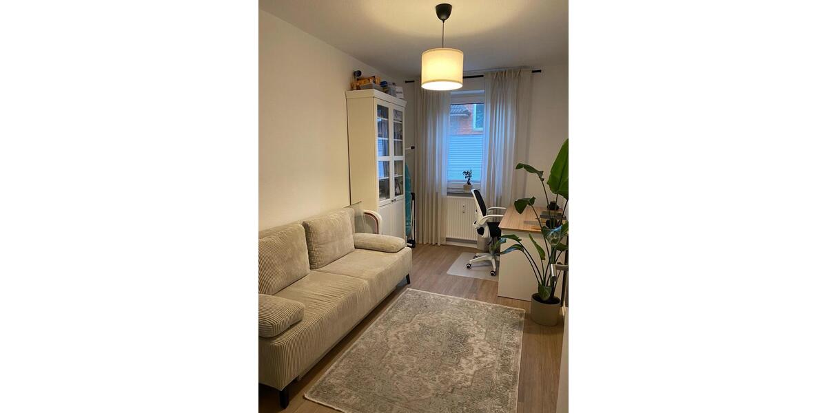 Etagenwohnung Wilhelmshaven Heppens - 4 Zimmer, 81 m&sup2;, 165.000&euro; | Angebot:25842047