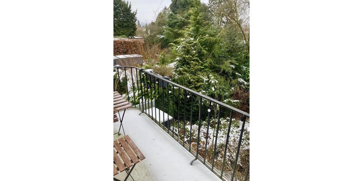 Etagenwohnung Bremerhaven Lehe - 4 Zimmer, 20 m&sup2;, 1.100&euro; | Angebot:25440028