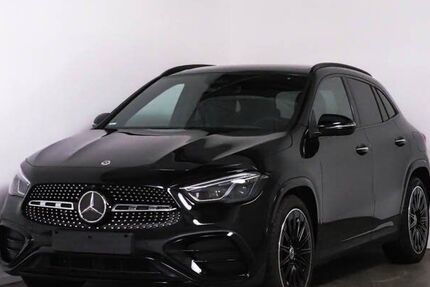 Mercedes-Benz GLA 250 13.527 km 53.950 &euro; Bremerhaven 27572