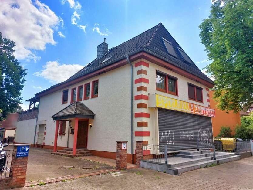 Haus zum Kaufen in Bremen Burglesum 749.000 € 220 m²