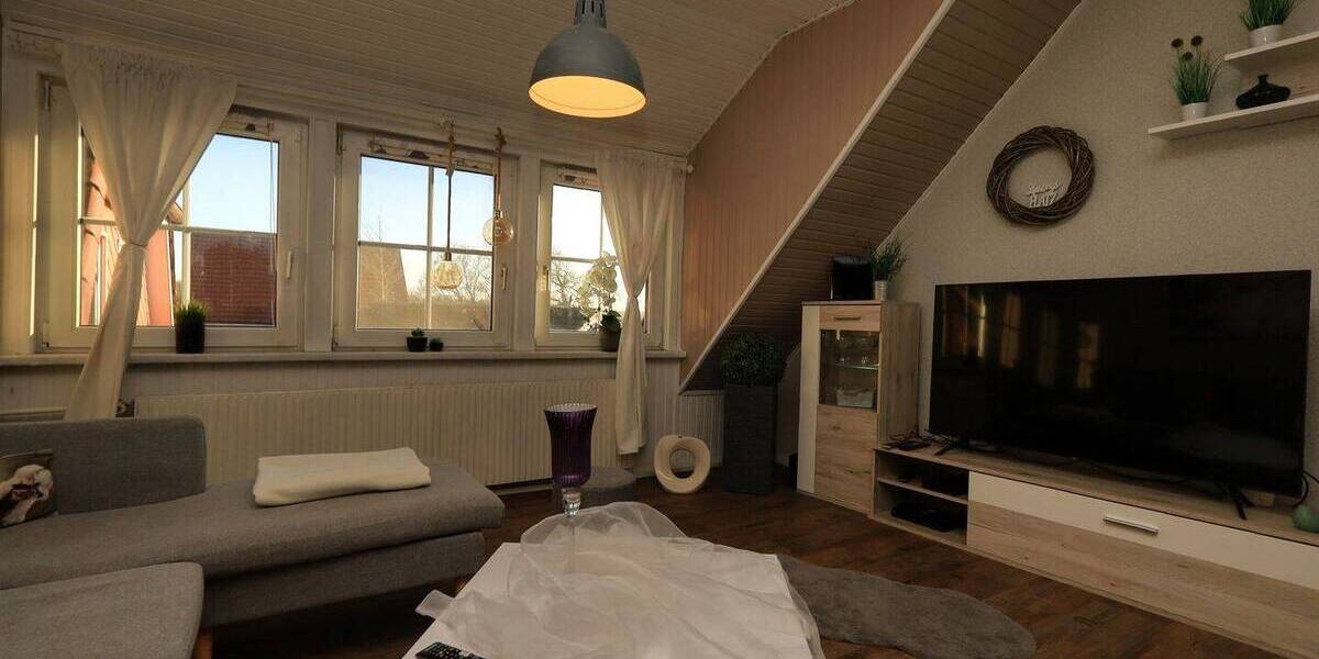 Mehrfamilienhaus, Wohnhaus Loxstedt Büttel - 5 Zimmer, 150 m&sup2;, 175.000&euro; | Angebot:26346013