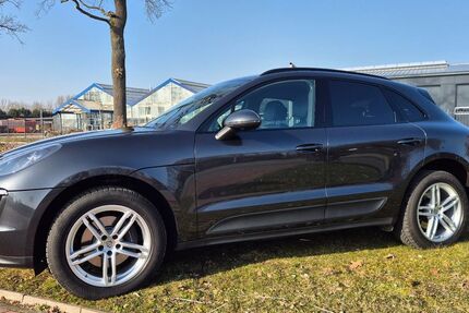 Porsche Macan 135.500 km 35.200 &euro; Ovelgöne 26939