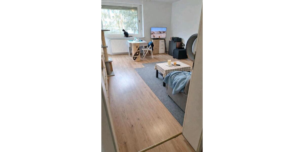 Hochparterre Bremerhaven Schiffdorferdamm - 3 Zimmer, 60 m&sup2;, 510&euro; | Angebot:25417399