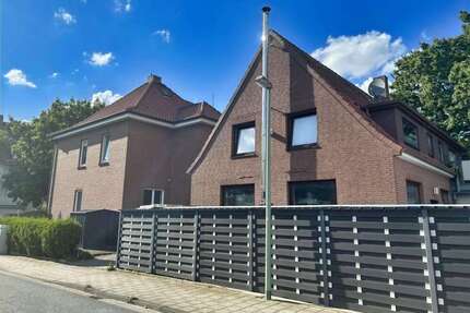 Haus Bremerhaven Wulsdorf - 8 Zimmer, 272 m&sup2;, 454.000&euro; | Angebot:25201883