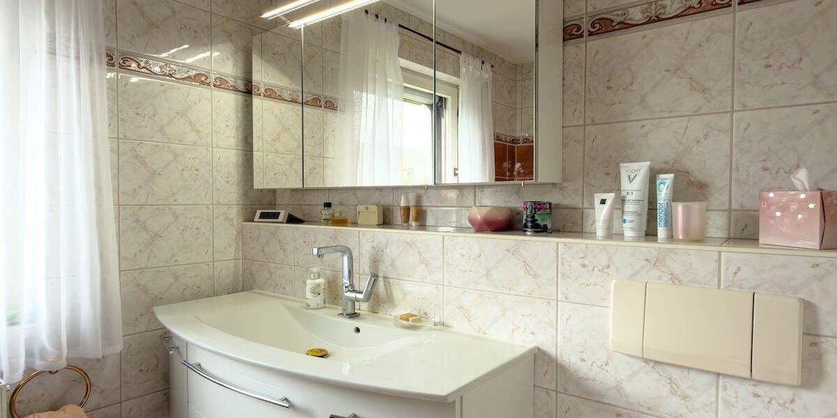 Bungalow Nordenham - 3 Zimmer, 96 m&sup2;, 284.500&euro; | Angebot:25742886