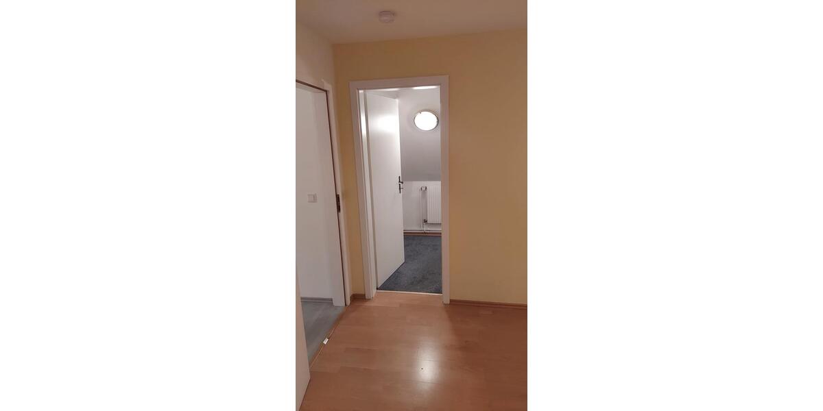 Dachgeschoßwohnung Wanna - 2.5 Zimmer, 65 m&sup2;, 700&euro; | Angebot:24950784