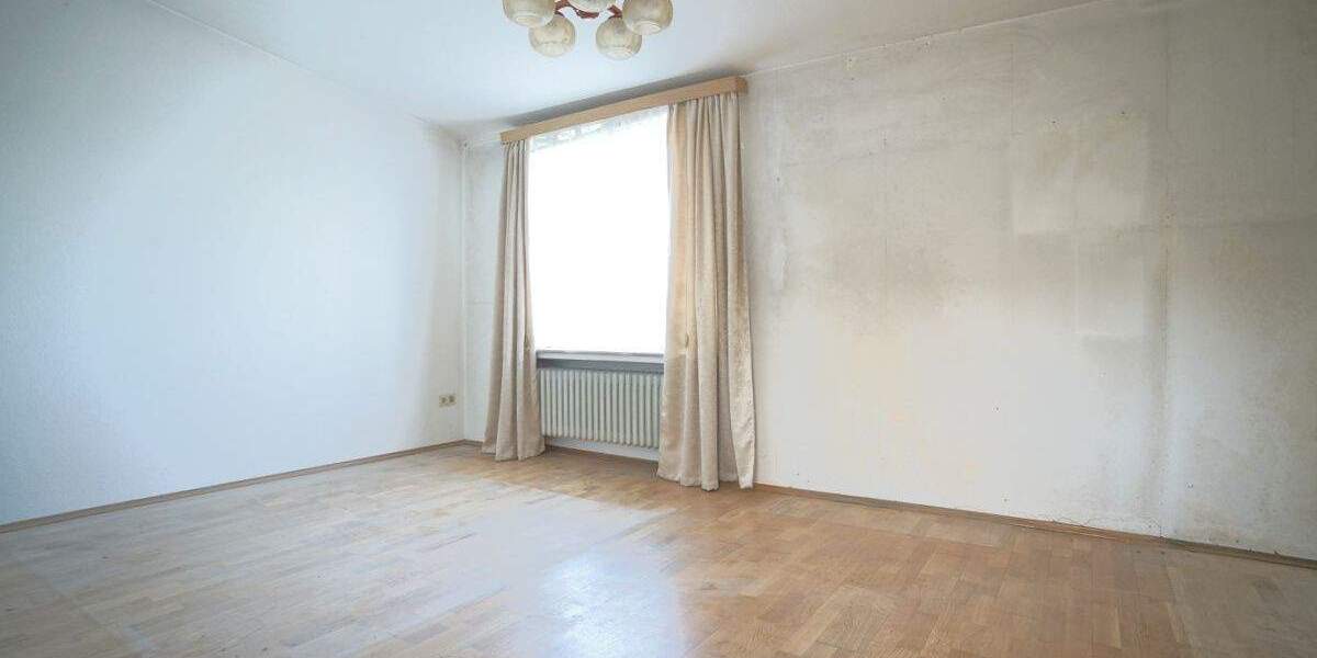 Reihenmittelhaus Bremerhaven Lehe - 4 Zimmer, 95 m&sup2;, 219.000&euro; | Angebot:24723552