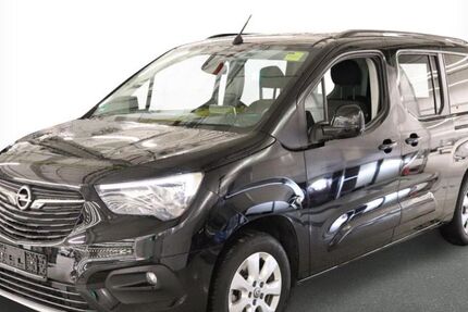 Opel Combo Electric 12.364 km 24.490 € Wilhelmshaven 26389