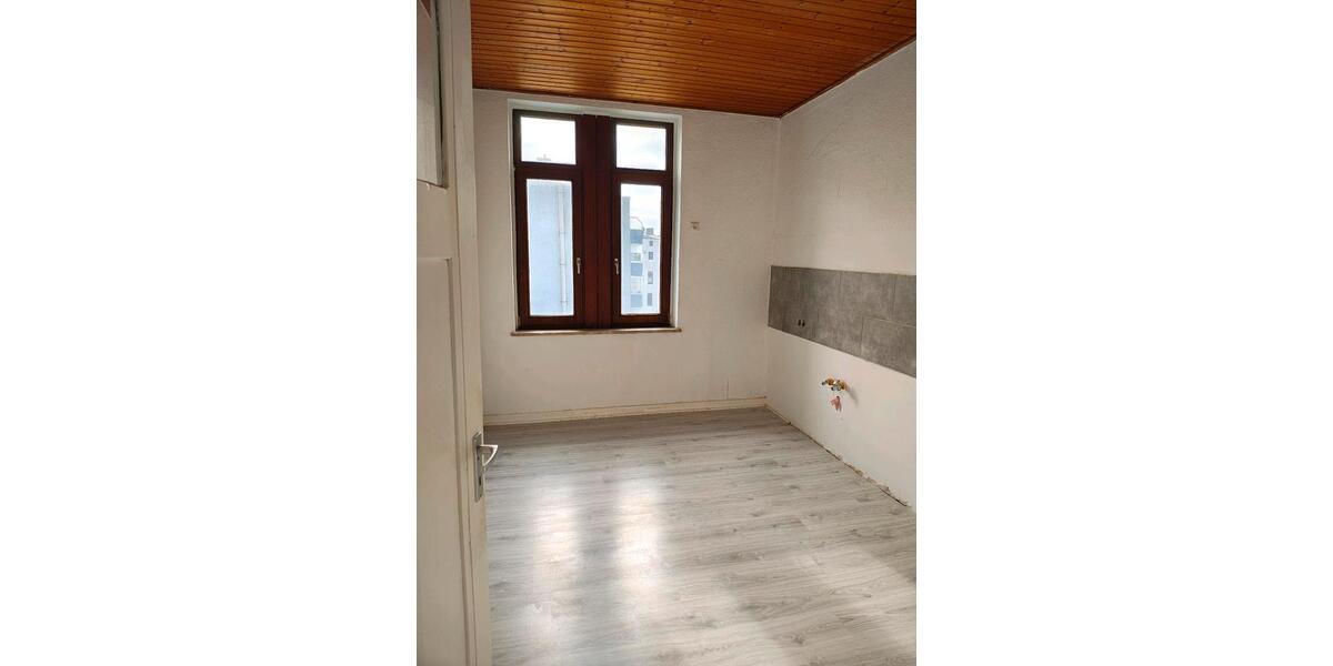 Etagenwohnung Bremerhaven - 4 Zimmer, 116 m&sup2;, 850&euro; | Angebot:24778611