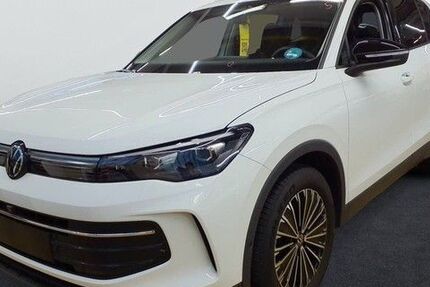VW Tiguan 23.465 km 32.990 &euro; Bremerhaven 27568