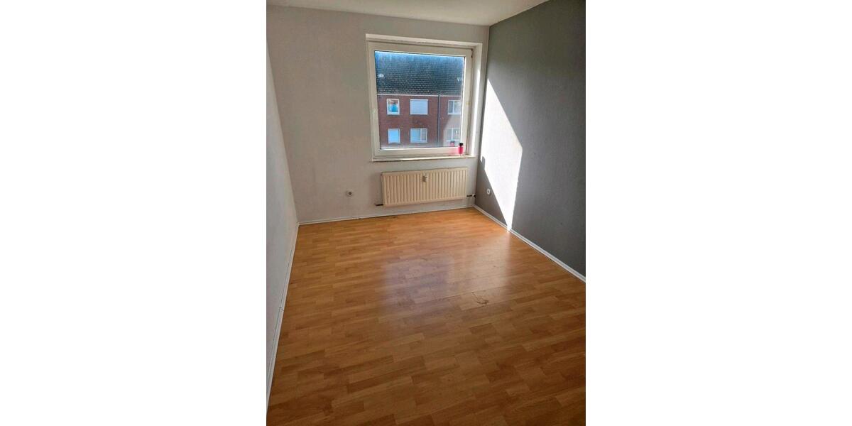 Etagenwohnung Nordenham - 3 Zimmer, 50 m&sup2;, 525&euro; | Angebot:26537990
