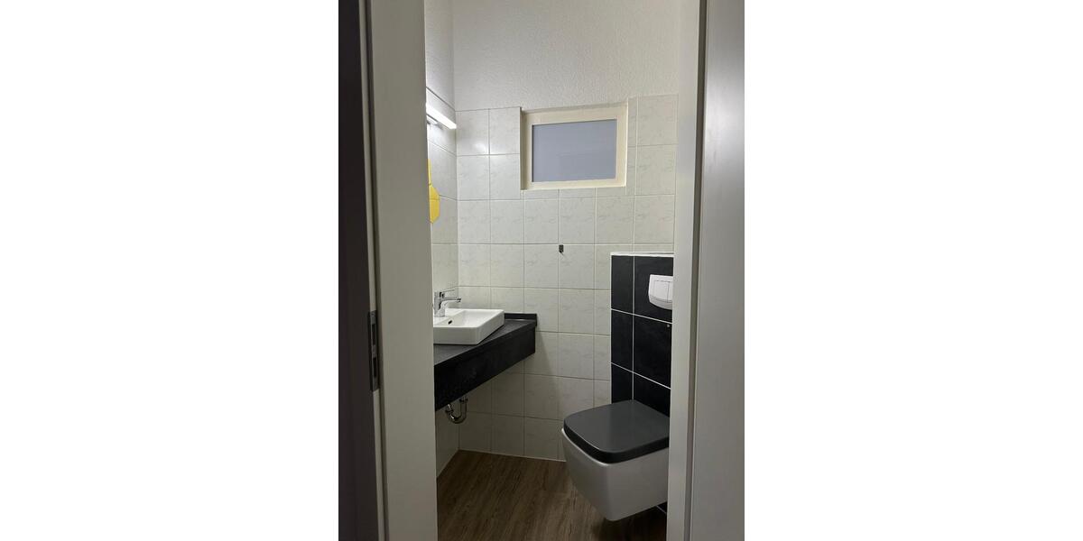 Erdgeschoßwohnung Wilhelmshaven Heppens - 3 Zimmer, 78 m&sup2;, 520&euro; | Angebot:26312299