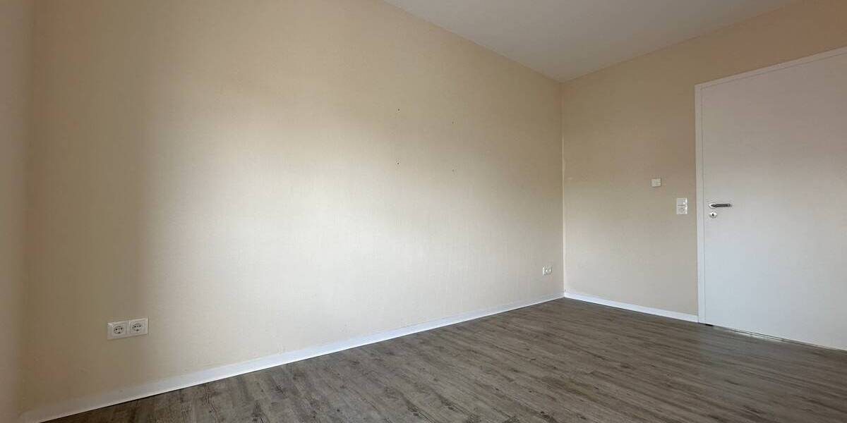 Etagenwohnung Bremerhaven Geestemünde - 3 Zimmer, 99 m&sup2;, 1.250&euro; | Angebot:21362643