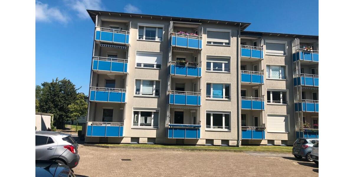Hochparterre Bremerhaven Schiffdorferdamm - 3 Zimmer, 67 m&sup2;, 800&euro; | Angebot:26334862