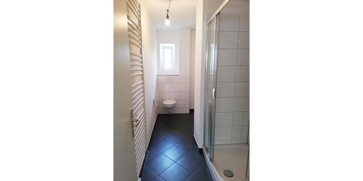 Etagenwohnung Bremerhaven Lehe - 3 Zimmer, 80 m&sup2;, 590&euro; | Angebot:25391926