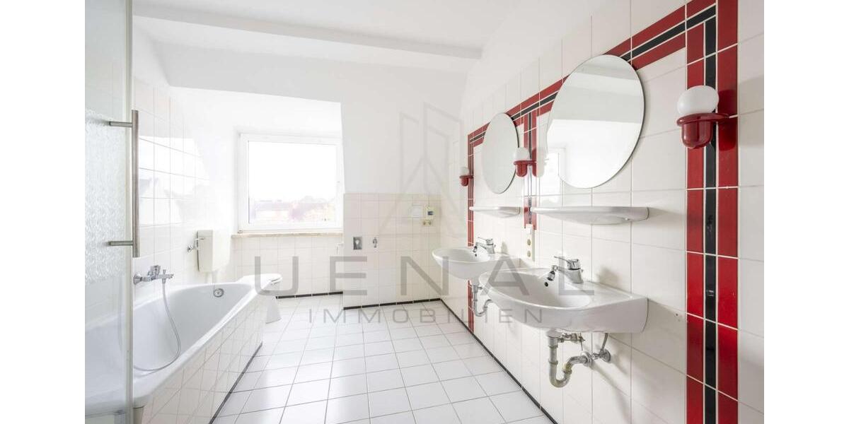 Maisonettenwohnung Wilhelmshaven Heppens - 3.5 Zimmer, 115 m&sup2;, 785&euro; | Angebot:26455806