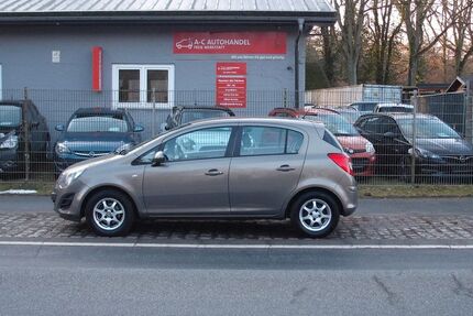Opel Corsa 239.349 km 2.999 &euro; Loxstedt-Hahnenknoop 27612