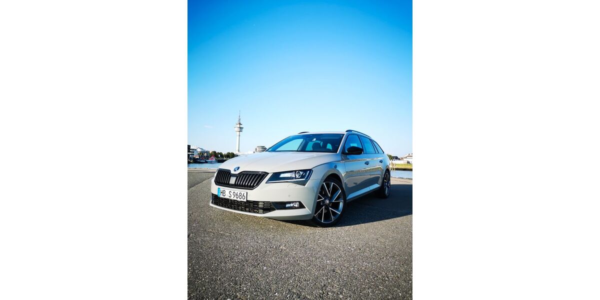 Skoda Superb 178.000 km 18.800 &euro; Bremerhaven 27572