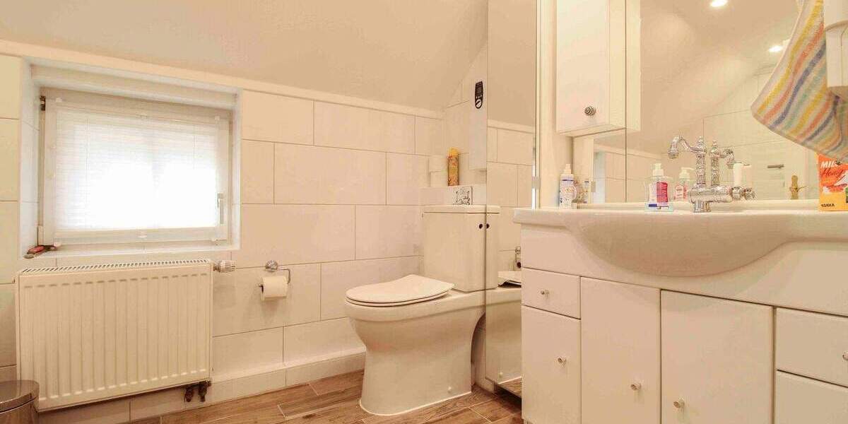 Einfamilienhaus Stadland Edschenburg - 7 Zimmer, 200 m&sup2;, 439.990&euro; | Angebot:25390480