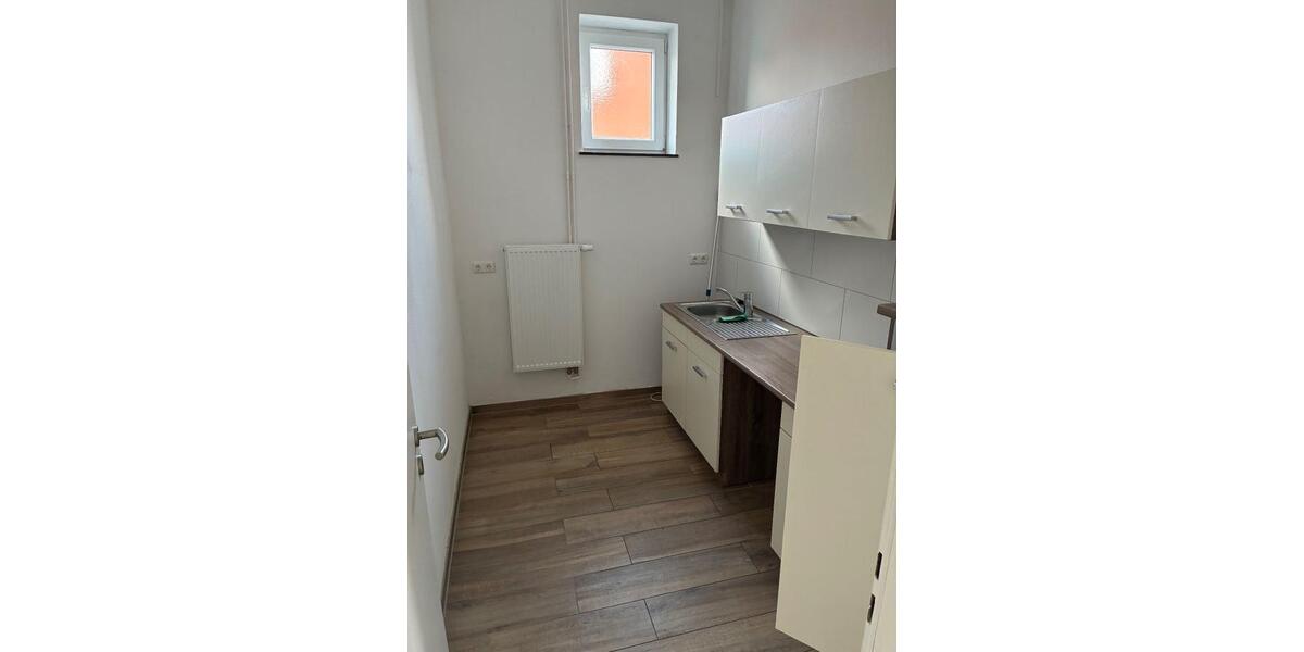 Provisionsfrei* Gewerbehof - 2 Bürogebäude, 240 m² Lager & 13 Garagen direkt am Wasser - Gewerbeobjekt Bremerhaven Fischereihafen (Stadtteil) | Angebot:24480932