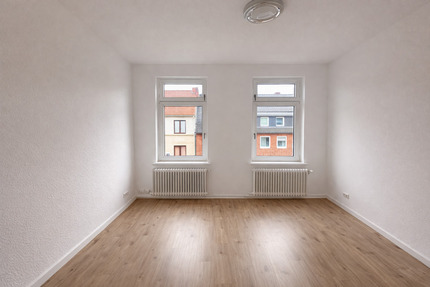 Wohnung Bremerhaven Geestemünde - 3 Zimmer, 63 m&sup2;, 450&euro; | Angebot:25873771