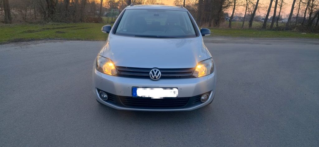 VW Golf Plus 81.000 km 9.599 &euro; Wurster Nordseeküste 27639