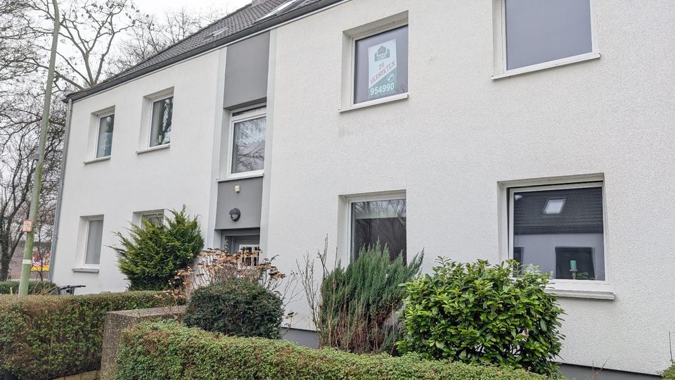 Etagenwohnung Bremerhaven Mitte - 3 Zimmer, 54 m&sup2;, 379&euro; | Angebot:25098011