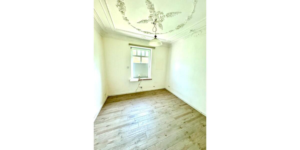 Einfamilienhaus Geestland Bad Bederkesa - 8 Zimmer, 150 m&sup2;, 219.000&euro; | Angebot:27120514