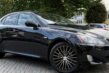 Lexus IS 220 222.900 km 4.790 € Bremen 28329