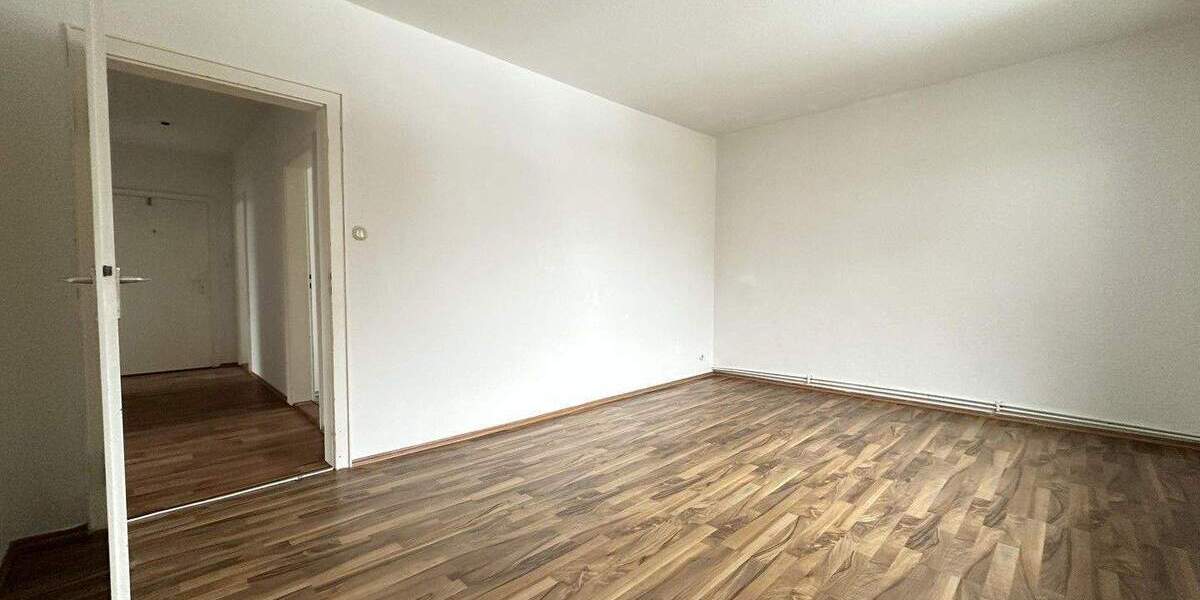 Etagenwohnung Wilhelmshaven Heppens - 3 Zimmer, 80 m&sup2;, 480&euro; | Angebot:25270439
