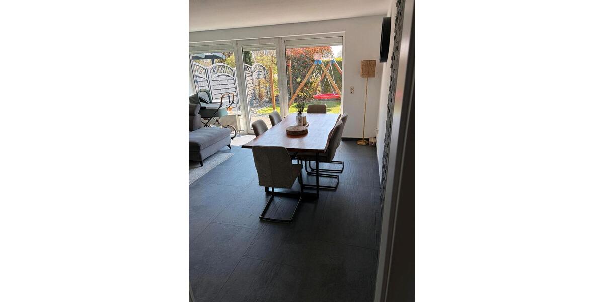 Erdgeschoßwohnung Schiffdorf - 3 Zimmer, 84 m&sup2;, 850&euro; | Angebot:26364205