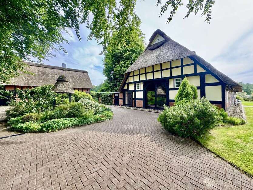 Haus zum Kaufen in Beverstedt 690.000 € 270 m²