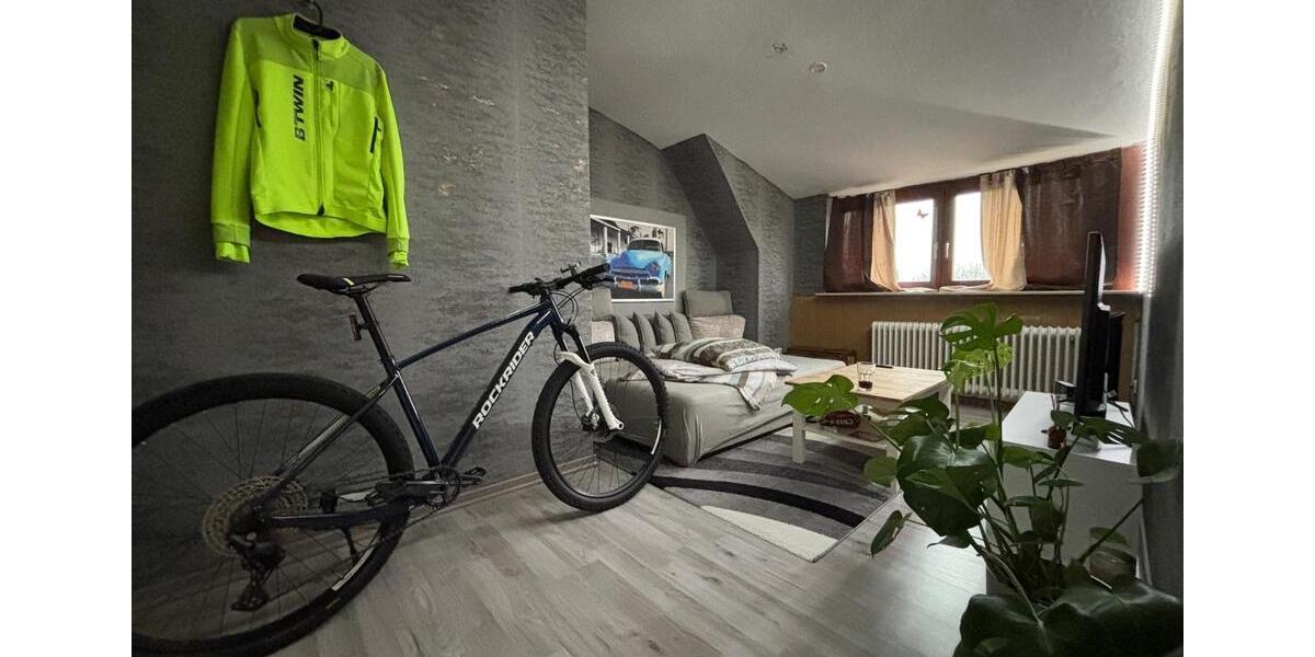 Dachgeschoßwohnung Nordenham - 2.5 Zimmer, 55 m&sup2;, 399&euro; | Angebot:24996722