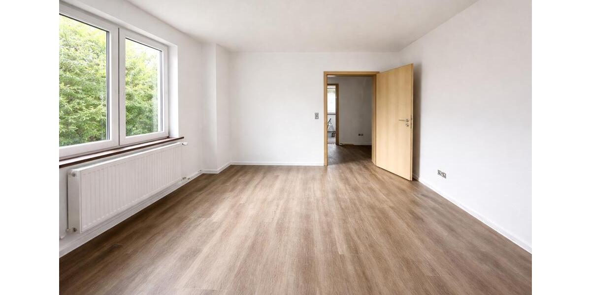 Dachgeschoßwohnung Bremerhaven Geestemünde - 2 Zimmer, 45 m&sup2;, 365&euro; | Angebot:26697294