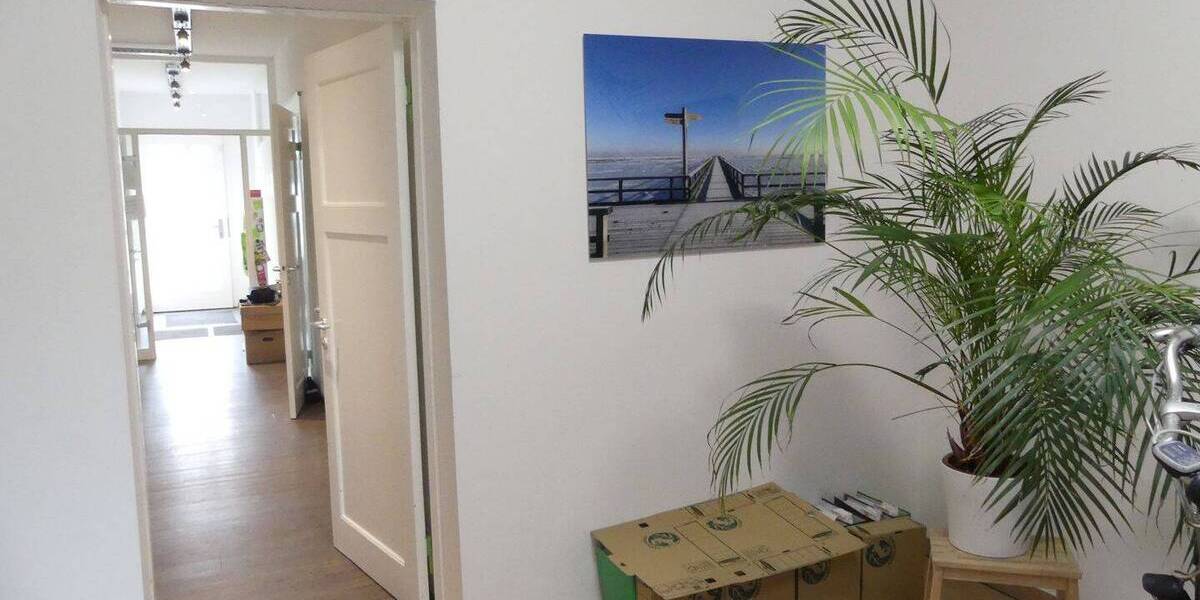 Gewerbeobjekt Butjadingen Burhave - 4 Zimmer, 107 m&sup2;, 1.000&euro; | Angebot:26189942
