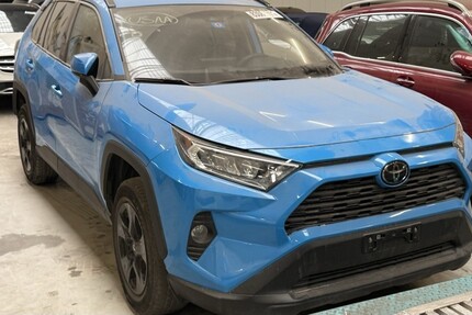 Toyota Rav4 146.000 km 17.900 € Bremerhaven 27576