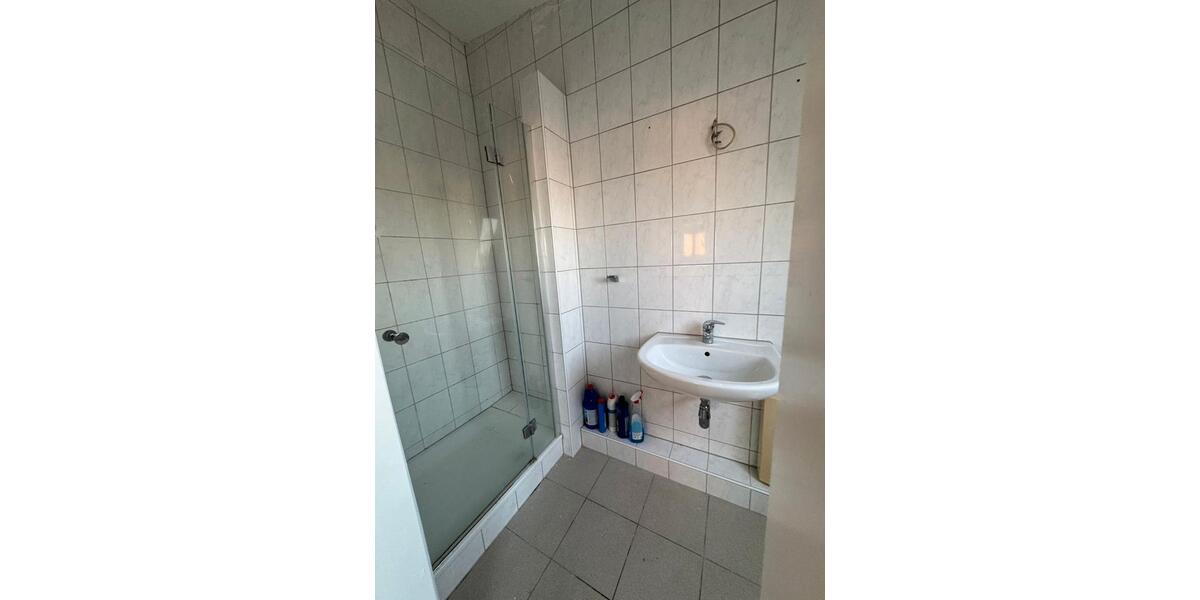 Etagenwohnung Nordenham - 4 Zimmer, 80 m&sup2;, 895&euro; | Angebot:26675192