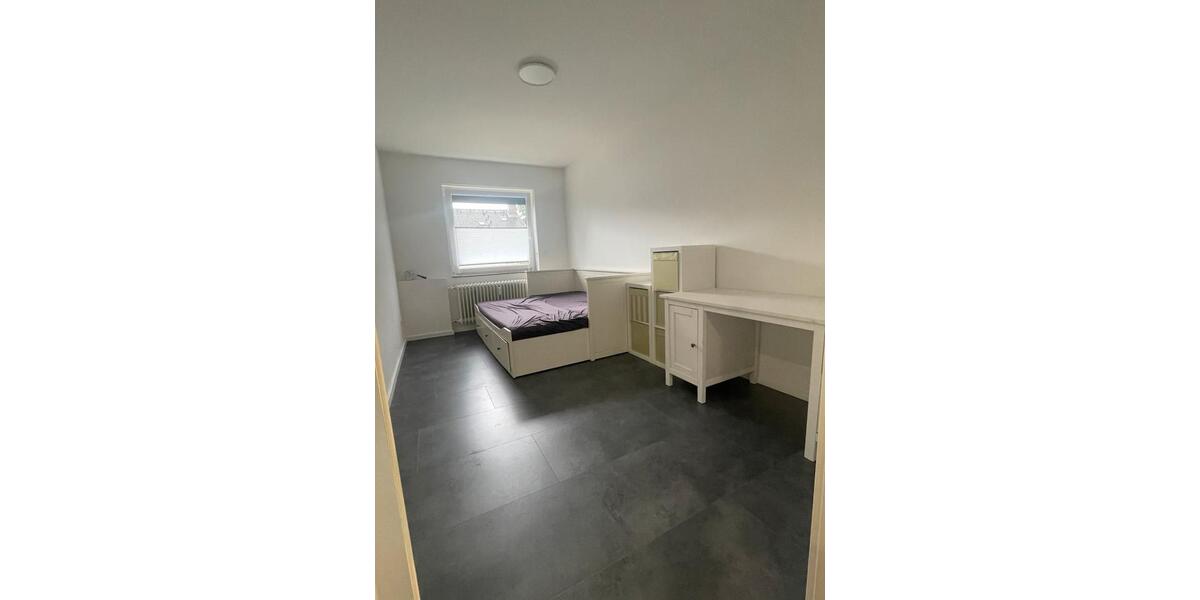 Etagenwohnung Bremerhaven Lehe - 3 Zimmer, 79 m&sup2;, 167.000&euro; | Angebot:27218443