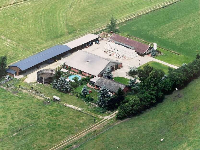 Haus zum Kaufen in Ovelgönne 349.000 € 142 m²