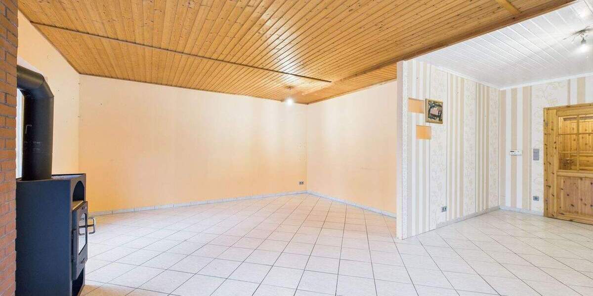 Mehrfamilienhaus, Wohnhaus Nordleda - 4 Zimmer, 137 m&sup2;, 259.000&euro; | Angebot:25666571