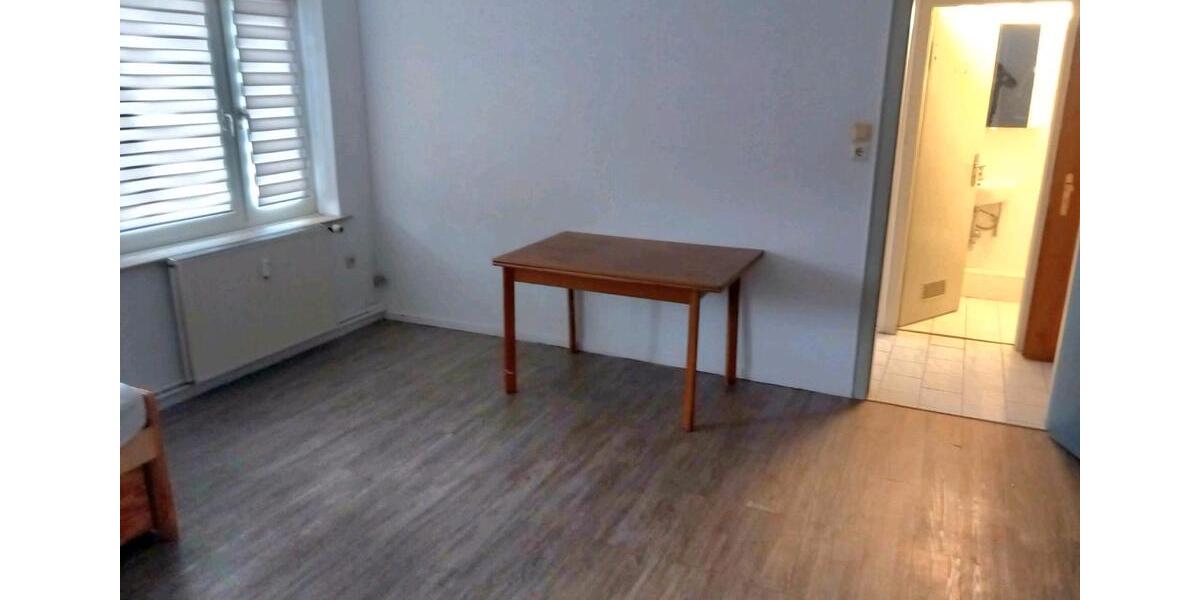 Etagenwohnung Bremerhaven Mitte - 1 Zimmer, 28 m&sup2;, 45.000&euro; | Angebot:24468793