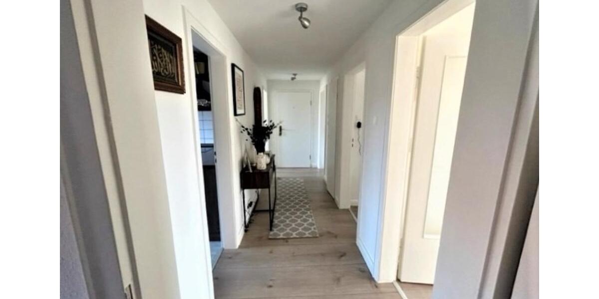Dachgeschoßwohnung Wilhelmshaven Heppens - 4 Zimmer, 80 m&sup2;, 625&euro; | Angebot:26199572