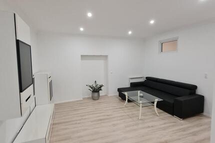 Wohnung Bremerhaven Geestemünde - 4 Zimmer, 110 m&sup2;, 1.200&euro; | Angebot:25161637