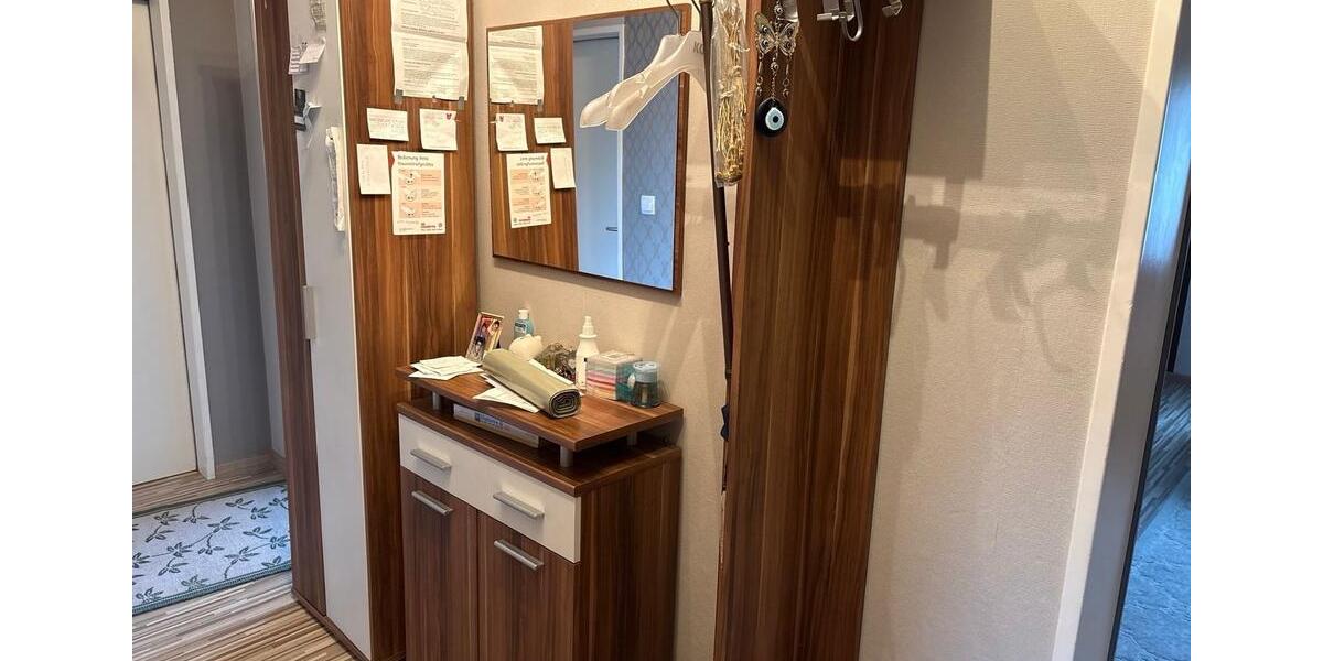 Erdgeschoßwohnung Nordenham - 3 Zimmer, 80 m&sup2;, 750&euro; | Angebot:26042346