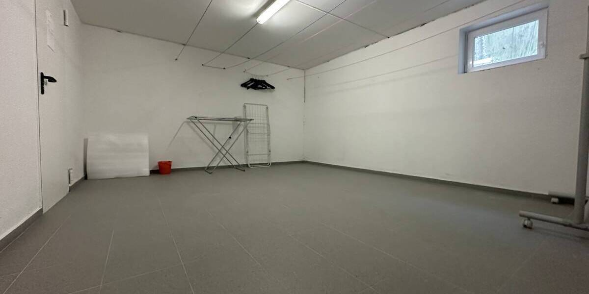 Etagenwohnung Bremerhaven Geestemünde - 3 Zimmer, 99 m&sup2;, 1.250&euro; | Angebot:25815628